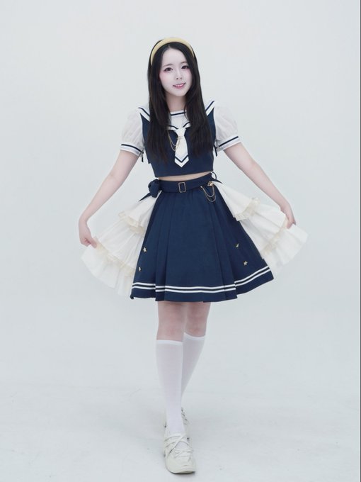 티아 TIA 전신
